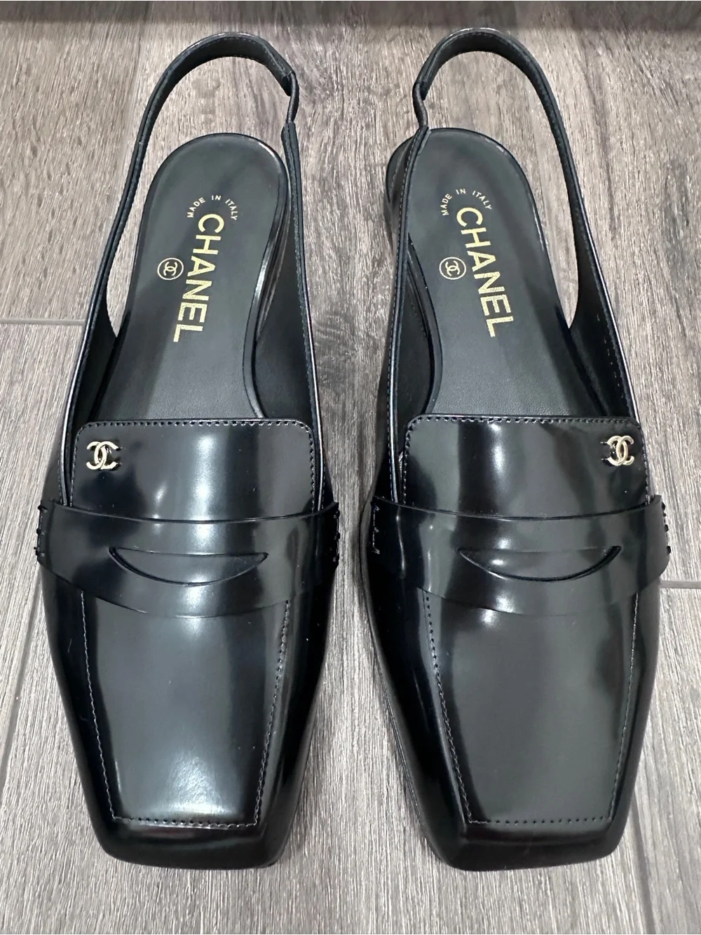 NEW 2026 CHANEL BLACK LEATHER SLINGBACK HALF LOAFER SHOES GOLD CC LOGO 37C BLAZY